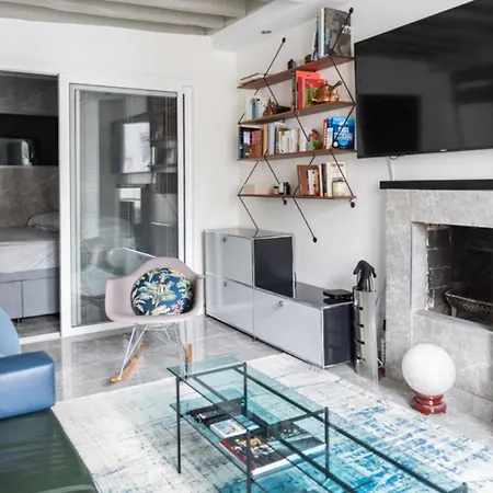 Cosy Apartment In The Heart Of Paris Parigi